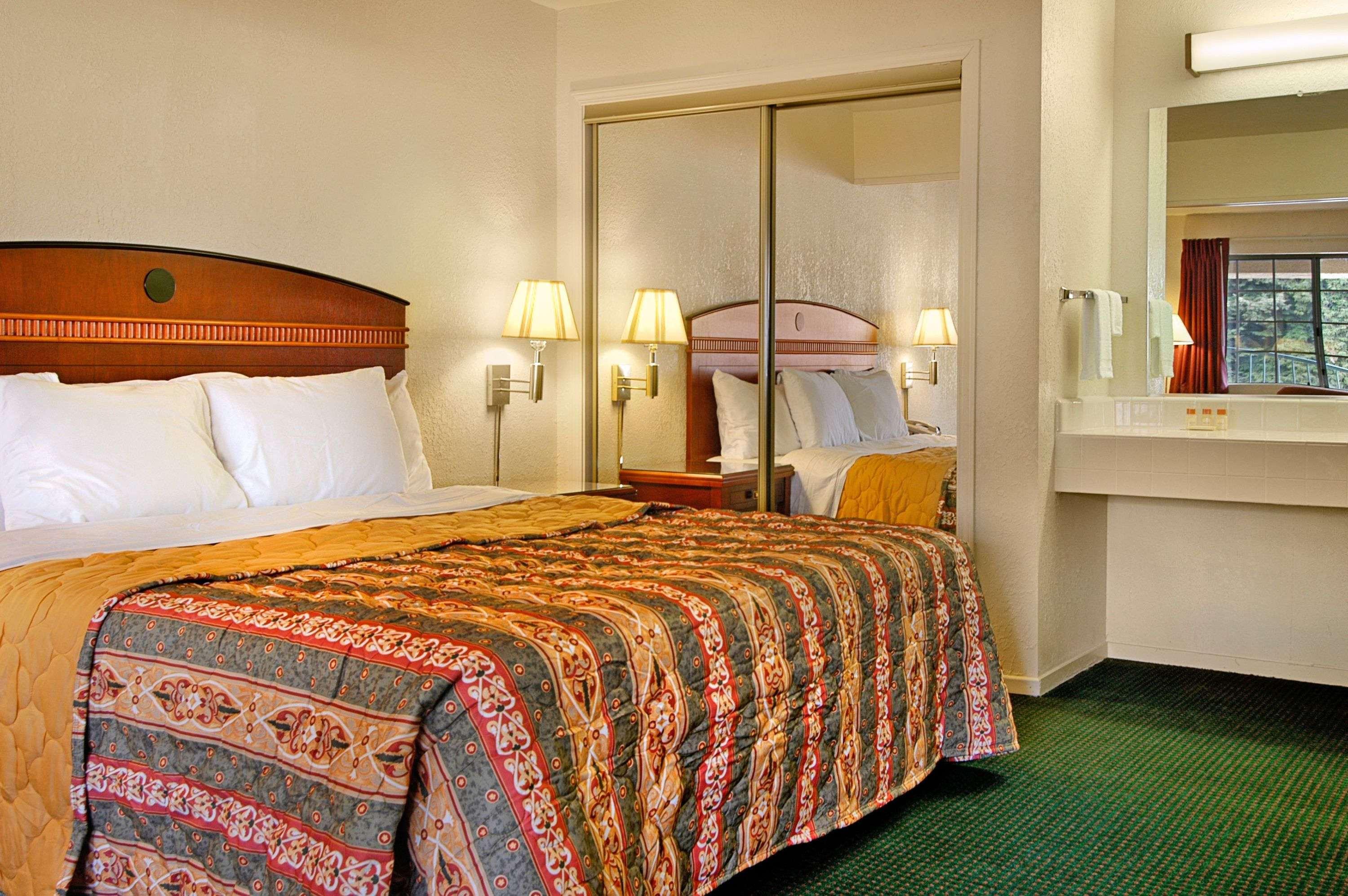 Mission Inn&Suites Hayward Extérieur photo