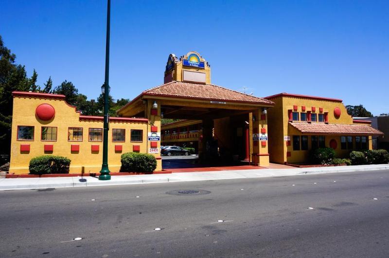 Mission Inn&Suites Hayward Extérieur photo